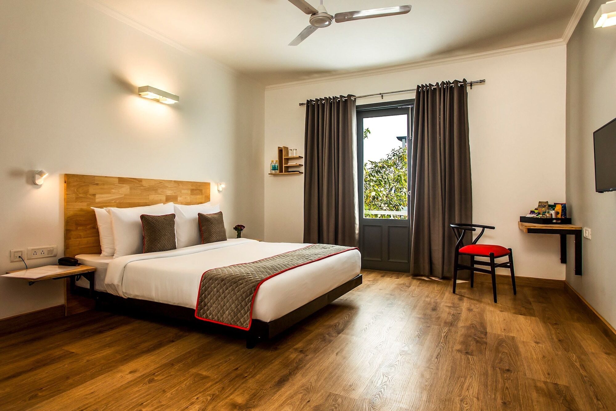 Townhouse Sohna Road 2 Hotel Gurgaon Bagian luar foto